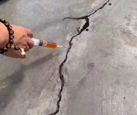 马鞍山混凝土裂缝修补技术详解​
